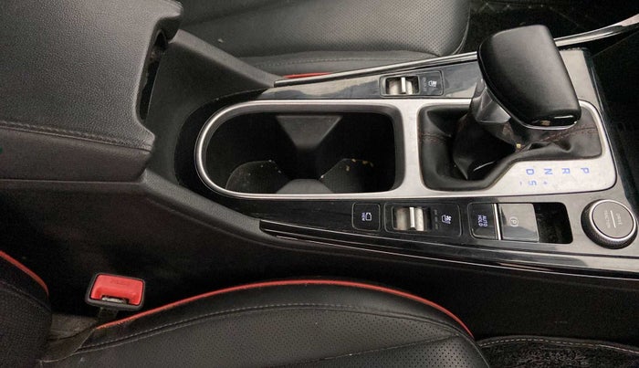 2022 Hyundai Creta SX (O) AT KINGHT 1.5 DIESEL, Diesel, Automatic, 35,513 km, Gear Lever