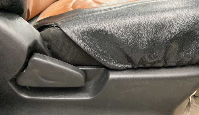 2019 Datsun Redi Go A, Petrol, Manual, 22,317 km, Driver Side Adjustment Panel