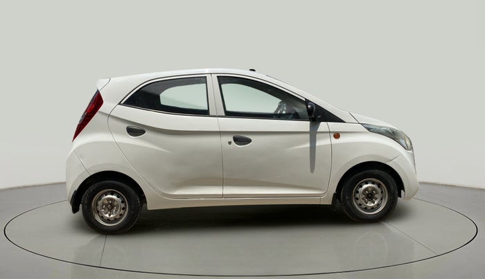 2014 Hyundai Eon ERA +, Petrol, Manual, 71,449 km, Right Side View