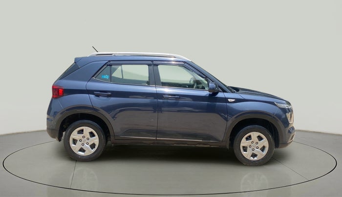 2020 Hyundai VENUE S 1.2, Petrol, Manual, 37,598 km, Right Side View