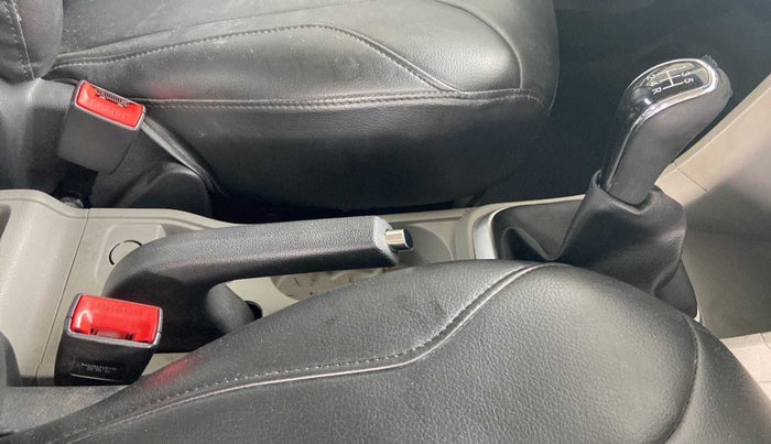 2017 Tata Tiago XT PETROL, Petrol, Manual, 21,449 km, Gear Lever