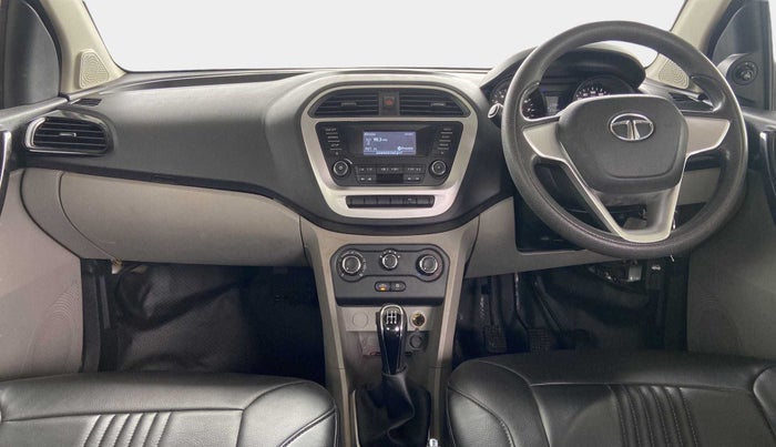 2017 Tata Tiago XT PETROL, Petrol, Manual, 21,449 km, Dashboard
