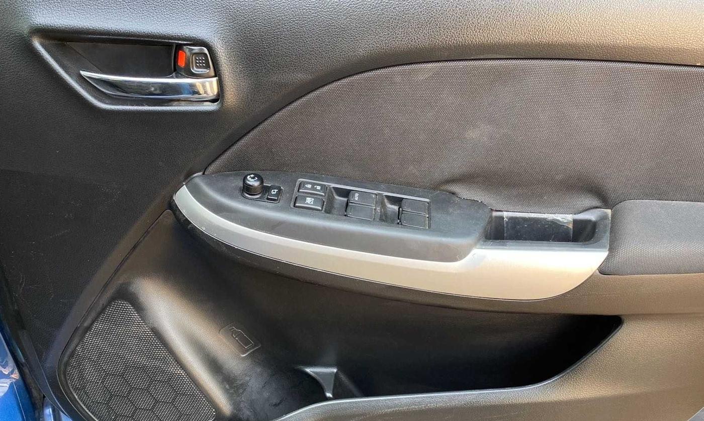 2017 Maruti Baleno DELTA PETROL 1.2, Petrol, Manual, 11,674 km, Driver Side Door Panels Control