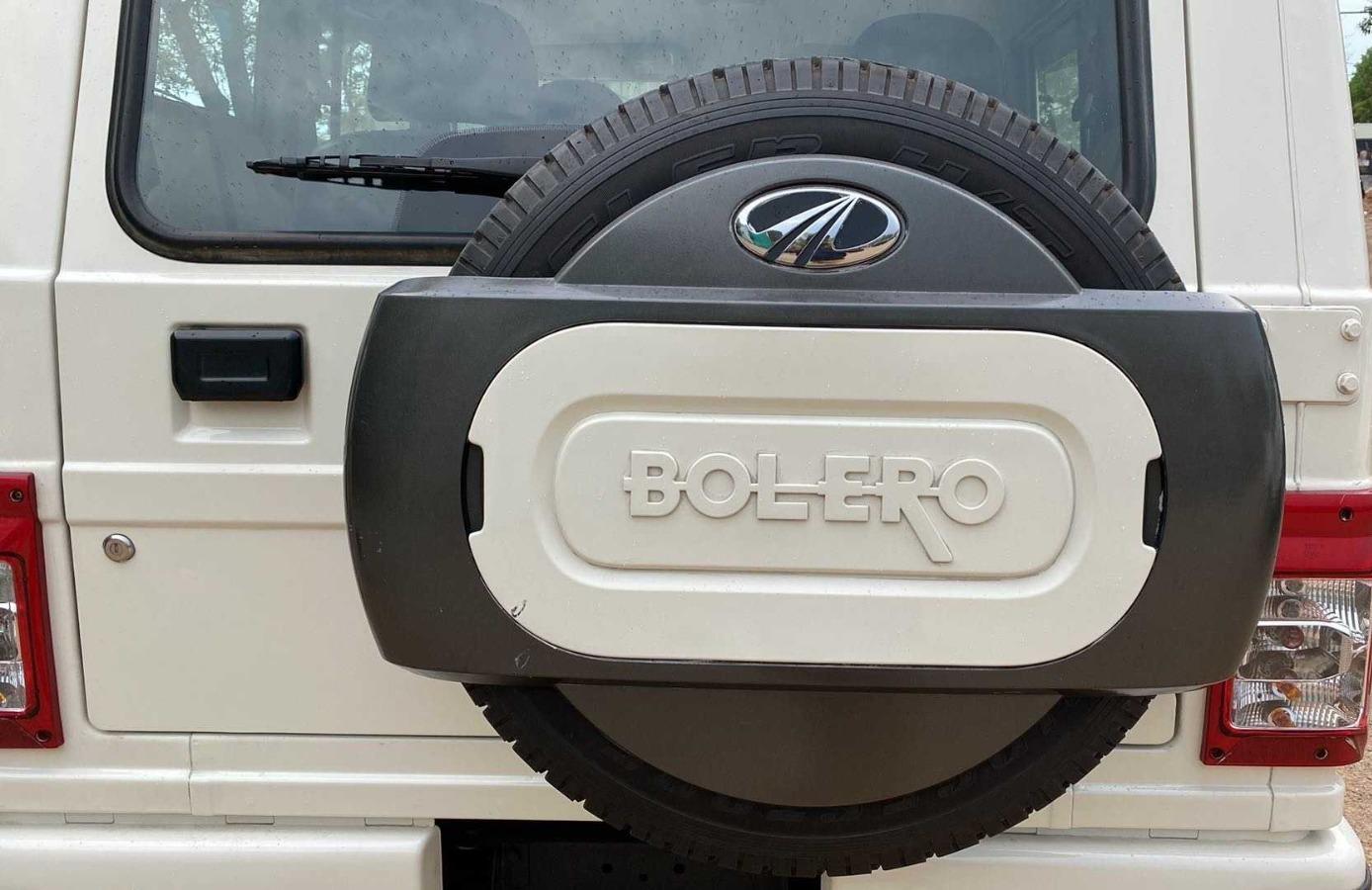 2022 Mahindra Bolero B6 (O), Diesel, Manual, 16,828 km, Boot Inside