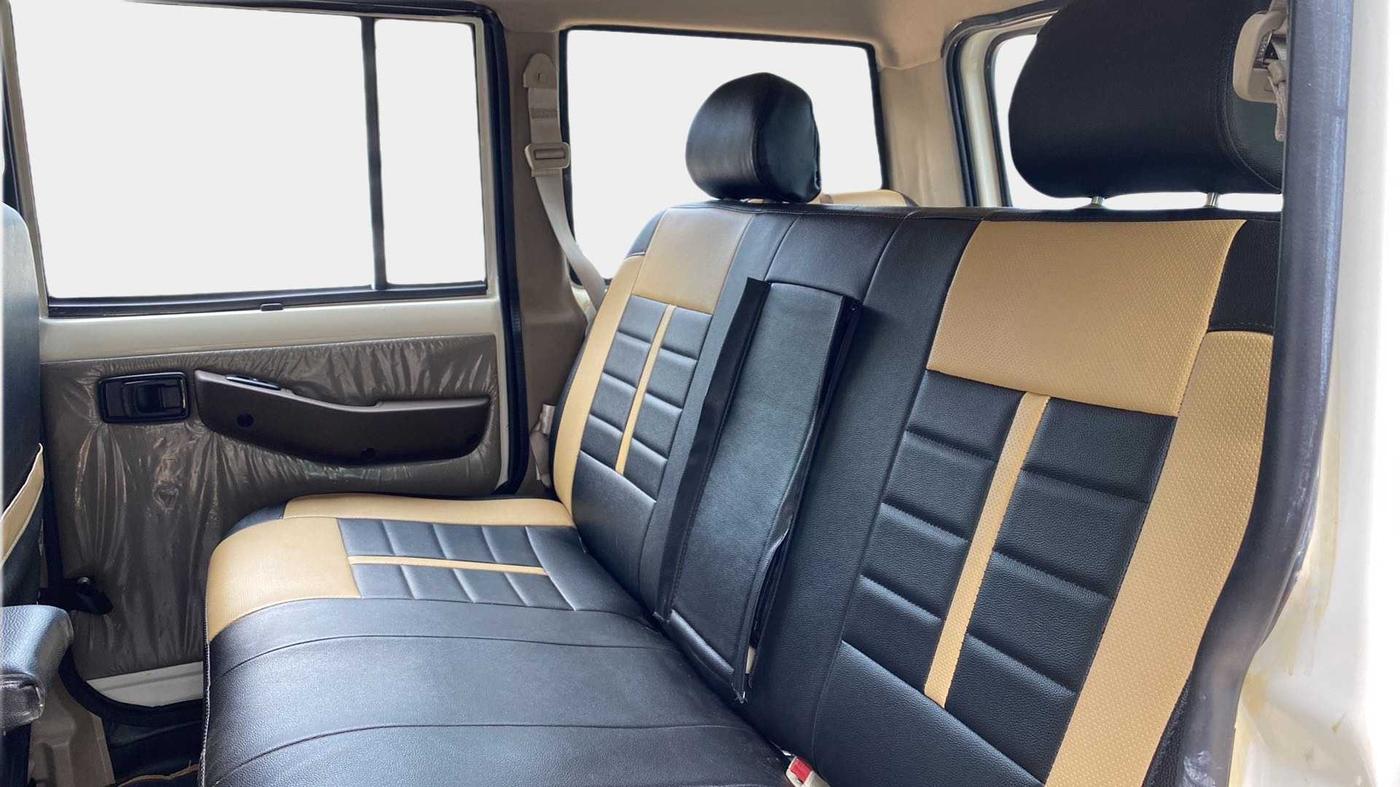 2022 Mahindra Bolero B6 (O), Diesel, Manual, 16,828 km, Right Side Rear Door Cabin