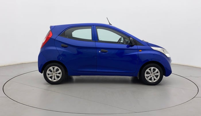 2014 Hyundai Eon MAGNA +, Petrol, Manual, 42,237 km, Right Side View
