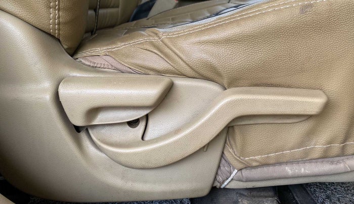 2014 Honda Amaze 1.2L I-VTEC VX, Petrol, Manual, 89,619 km, Driver Side Adjustment Panel