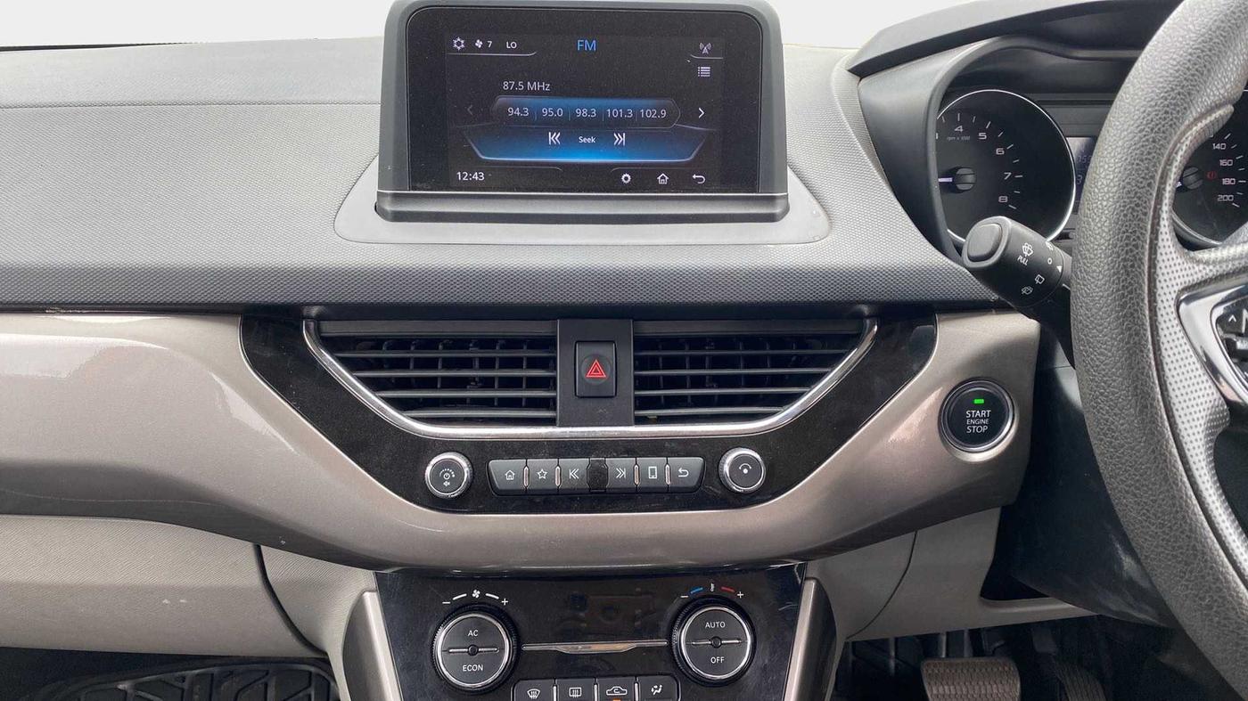 2019 Tata NEXON XZA PLUS PETROL DUAL TONE, Petrol, Automatic, 59,737 km, Air Conditioner