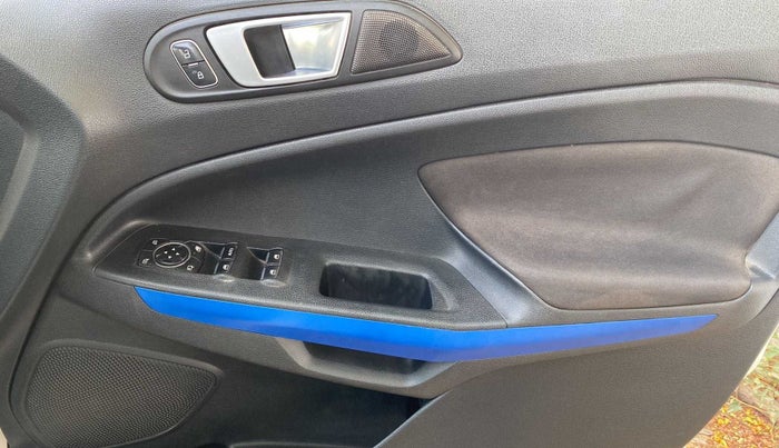 2018 Ford Ecosport TITANIUM 1.5L SIGNATURE EDITION (SUNROOF) DIESEL, Diesel, Manual, 1,15,367 km, Driver Side Door Panels Control