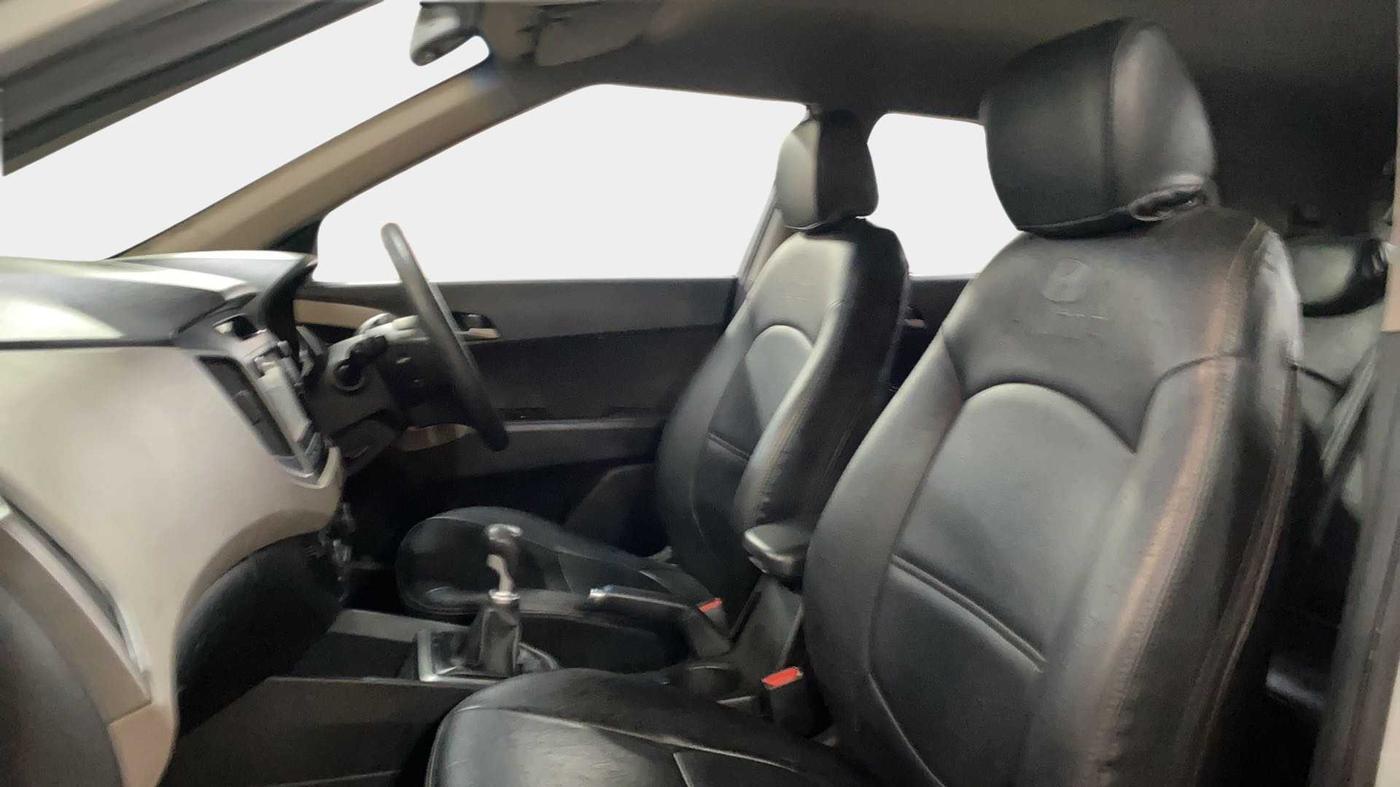 2016 Hyundai Creta SX PLUS 1.6 PETROL, Petrol, Manual, 20,999 km, Right Side Front Door Cabin