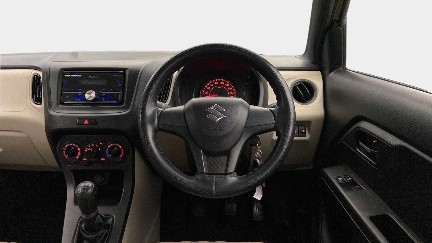 2019 Maruti New Wagon-R LXI 1.0, Petrol, Manual, 34,996 km, Steering Wheel Close Up