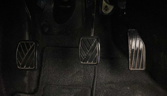 2019 Maruti New Wagon-R LXI 1.0, Petrol, Manual, 34,996 km, Pedals