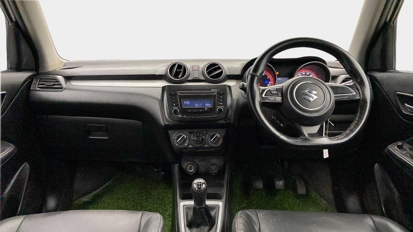 2019 Maruti Swift VXI, Petrol, Manual, 60,993 km, Dashboard
