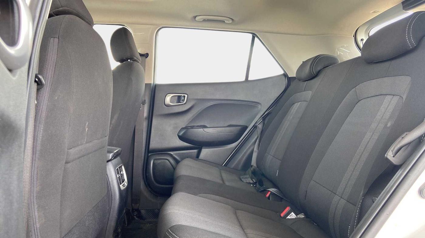 2021 Hyundai VENUE SX 1.0 TURBO IMT, Petrol, Manual, 30,768 km, Right Side Rear Door Cabin