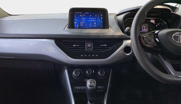 2023 Tata NEXON XM PLUS SUNROOF PETROL, Petrol, Manual, 18,122 km, Air Conditioner
