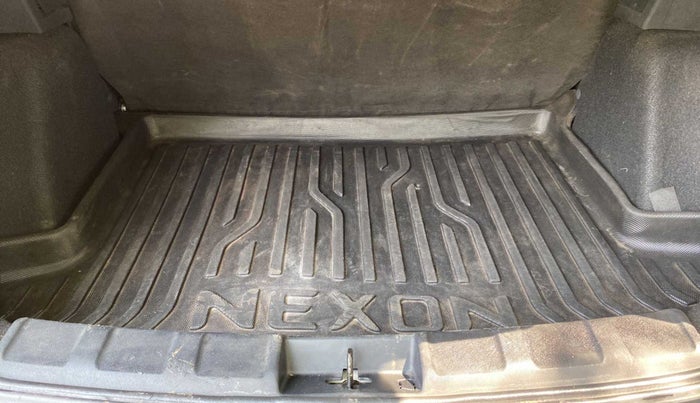 2023 Tata NEXON XM PLUS SUNROOF PETROL, Petrol, Manual, 18,122 km, Boot Inside