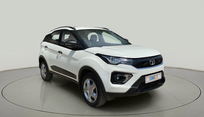 2023 Tata NEXON XM PLUS SUNROOF PETROL, Petrol, Manual, 18,122 km, Right Front Diagonal