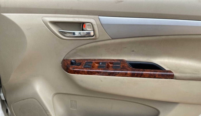 2016 Maruti Ertiga ZDI + SHVS, Diesel, Manual, 90,333 km, Driver Side Door Panels Control