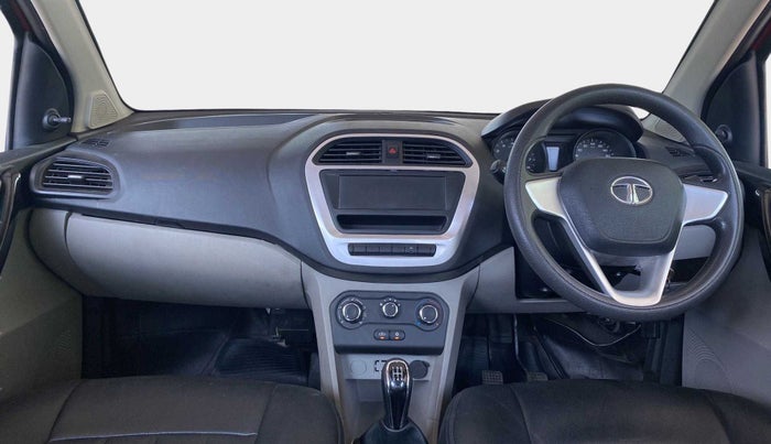 2017 Tata Tiago XM PETROL, Petrol, Manual, 65,159 km, Dashboard