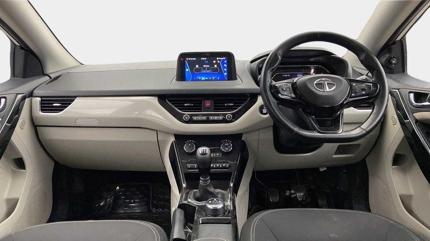 2021 Tata NEXON XZ PLUS DIESEL SUNROOF, Diesel, Manual, 32,265 km, Dashboard
