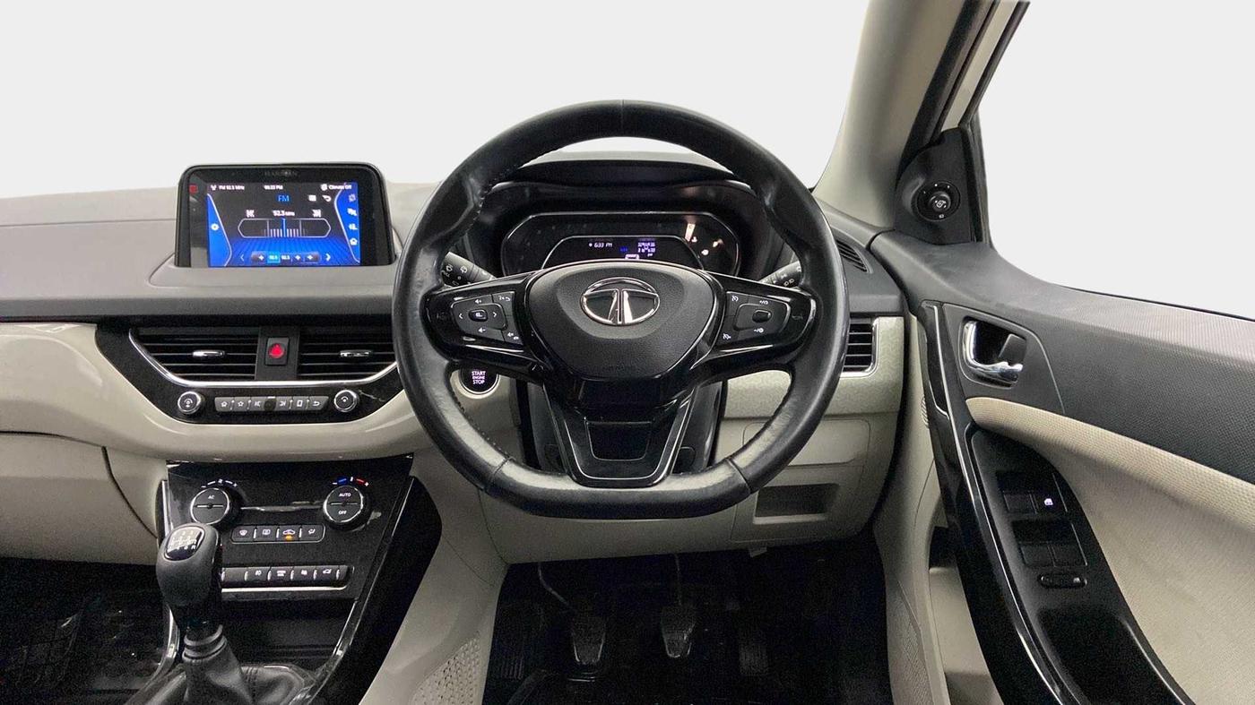 2021 Tata NEXON XZ PLUS DIESEL SUNROOF, Diesel, Manual, 32,265 km, Steering Wheel Close Up