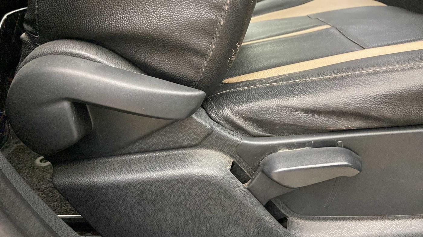 2019 Ford Ecosport TITANIUM 1.5L DIESEL, Diesel, Manual, 27,603 km, Driver Side Adjustment Panel