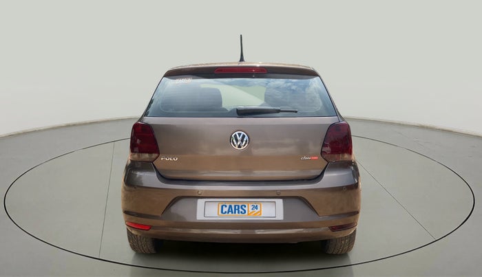 2016 Volkswagen Polo COMFORTLINE 1.2L, Petrol, Manual, 87,125 km, Back/Rear