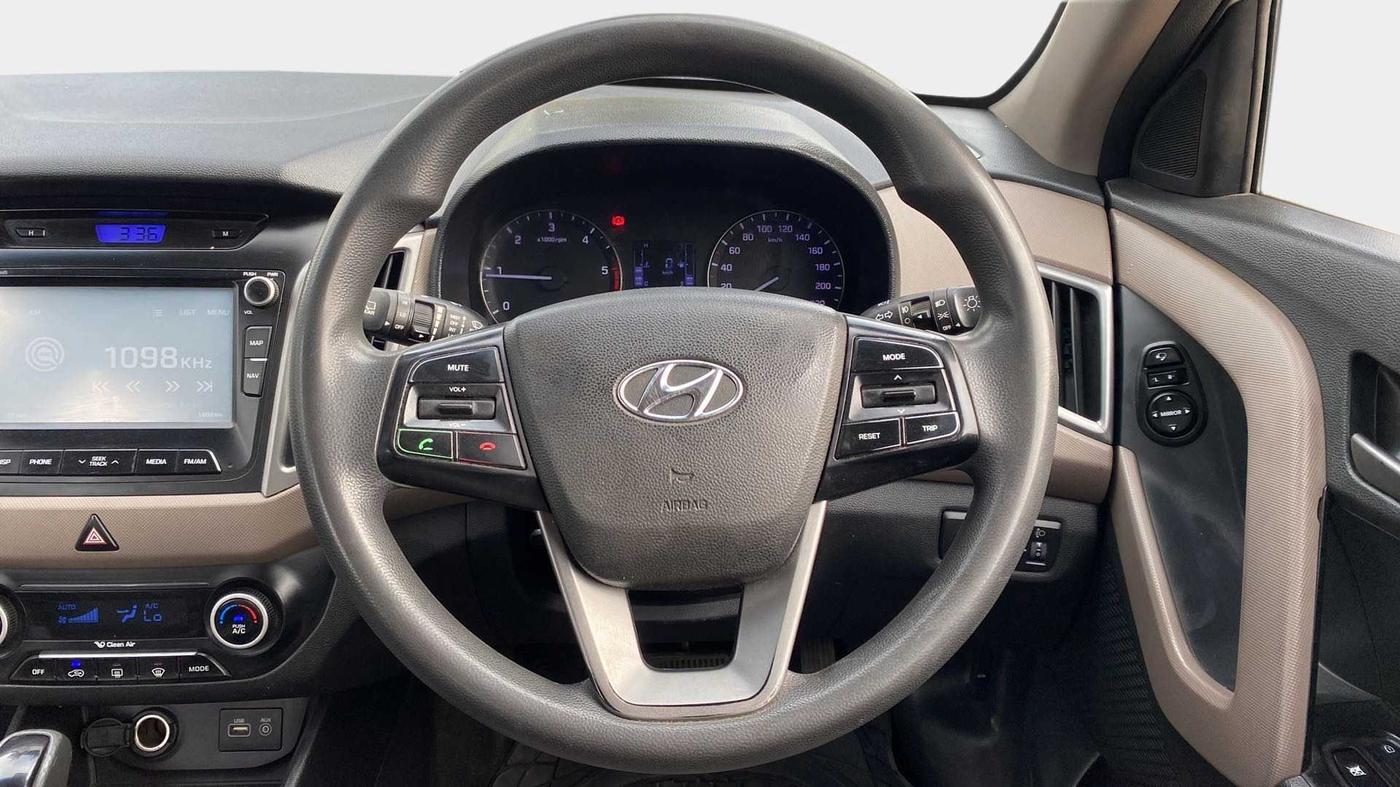 2016 Hyundai Creta SX PLUS AT 1.6 DIESEL, Diesel, Automatic, 93,290 km, Steering Wheel Close Up