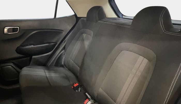 2021 Hyundai VENUE S 1.2, Petrol, Manual, 19,414 km, Right Side Rear Door Cabin