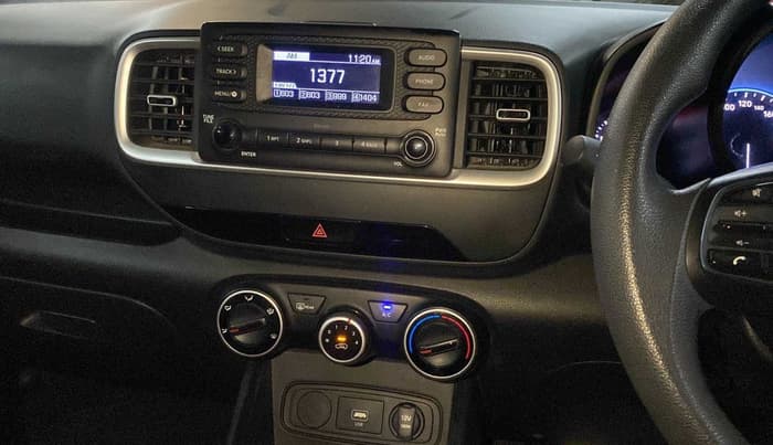 2021 Hyundai VENUE S 1.2, Petrol, Manual, 19,414 km, Air Conditioner