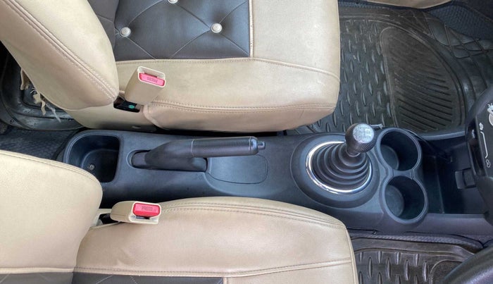 2013 Honda Brio S MT, Petrol, Manual, 54,302 km, Gear Lever