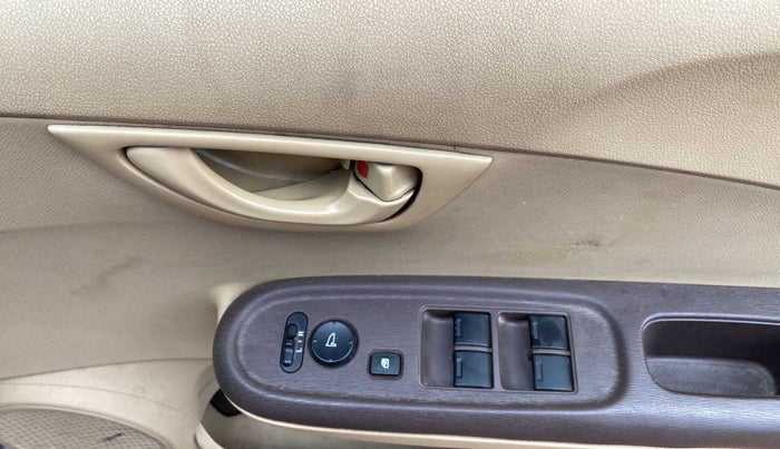 2013 Honda Brio S MT, Petrol, Manual, 54,302 km, Driver Side Door Panels Control