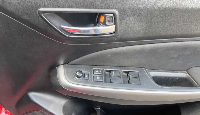 2021 Maruti Swift ZXI PLUS DUAL TONE, Petrol, Manual, 29,924 km, Driver Side Door Panels Control