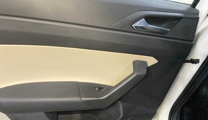 2022 Skoda SLAVIA STYLE 1.5L TSI DSG, Petrol, Automatic, 5,234 km, Left rear window switch / handle - Minor damage