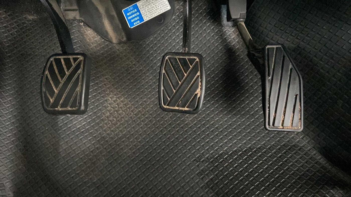 2019 Maruti Baleno DELTA PETROL 1.2, Petrol, Manual, 16,019 km, Pedals