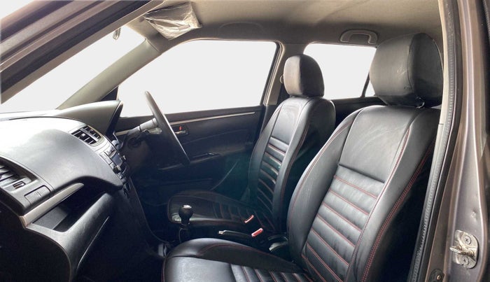 2016 Maruti Swift VXI, Petrol, Manual, 30,581 km, Right Side Front Door Cabin