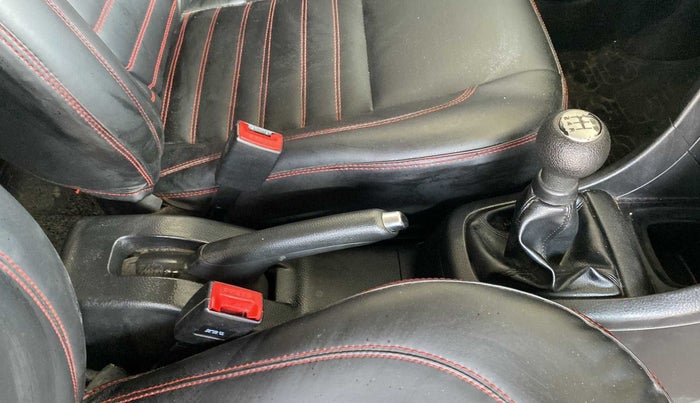 2016 Maruti Swift VXI, Petrol, Manual, 30,581 km, Gear Lever