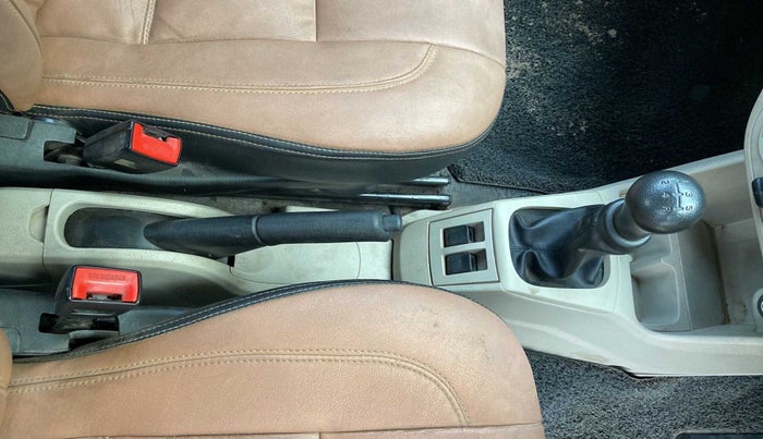 2019 Maruti Alto LXI, Petrol, Manual, 37,724 km, Gear Lever