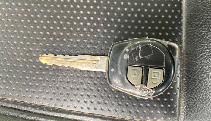 2012 Maruti Wagon R 1.0 VXI, Petrol, Manual, 44,383 km, Key Close Up
