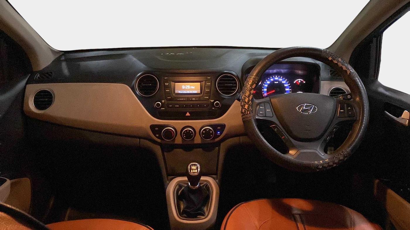 2017 Hyundai Xcent S 1.2, Petrol, Manual, 52,064 km, Dashboard