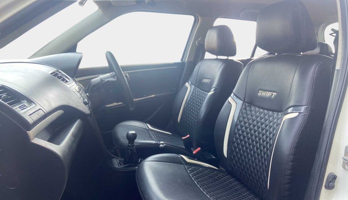 2017 Maruti Swift VXI, Petrol, Manual, 65,693 km, Right Side Front Door Cabin