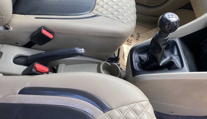 2016 Maruti Celerio ZXI, Petrol, Manual, 75,594 km, Gear Lever