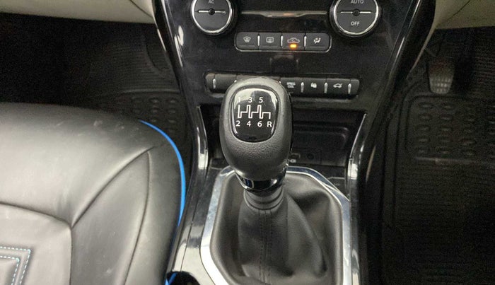 2021 Tata NEXON XZ PLUS SUNROOF DIESEL DUAL TONE, Diesel, Manual, 47,808 km, Gear Lever