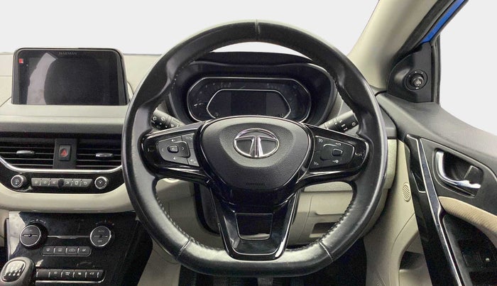 2021 Tata NEXON XZ PLUS SUNROOF DIESEL DUAL TONE, Diesel, Manual, 47,808 km, Steering Wheel Close Up