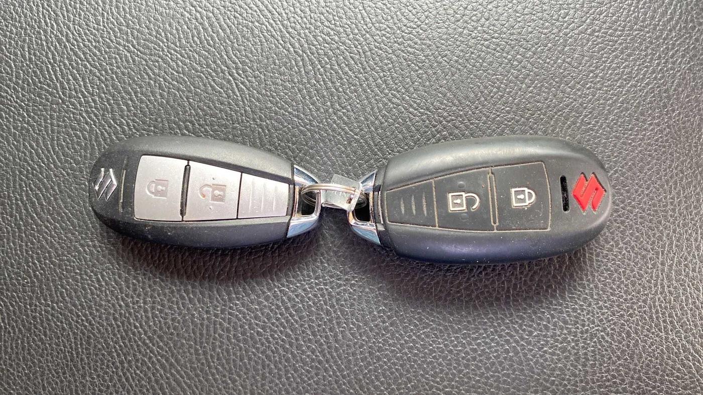 2016 Maruti Baleno ZETA PETROL 1.2, Petrol, Manual, 47,679 km, Key Close Up