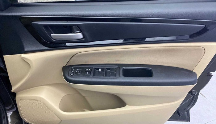 2021 Honda Amaze 1.2L I-VTEC VX, Petrol, Manual, 38,725 km, Driver Side Door Panels Control