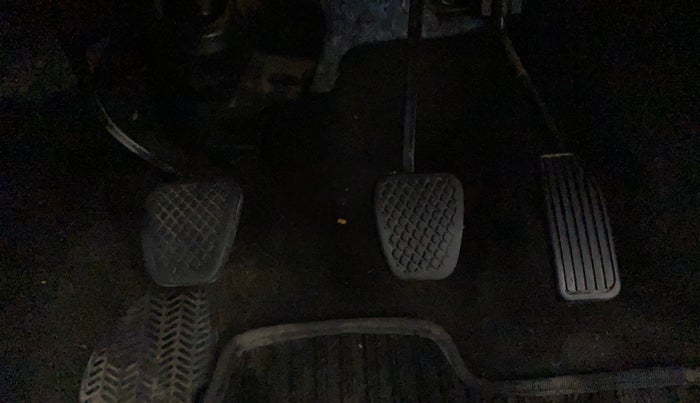 2016 Honda BR-V 1.5L I-VTEC S, Petrol, Manual, 66,563 km, Pedals