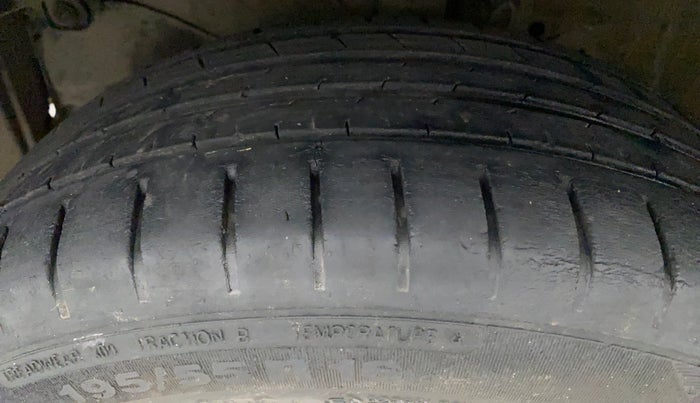 2016 Honda BR-V 1.5L I-VTEC S, Petrol, Manual, 66,563 km, Left Front Tyre Tread