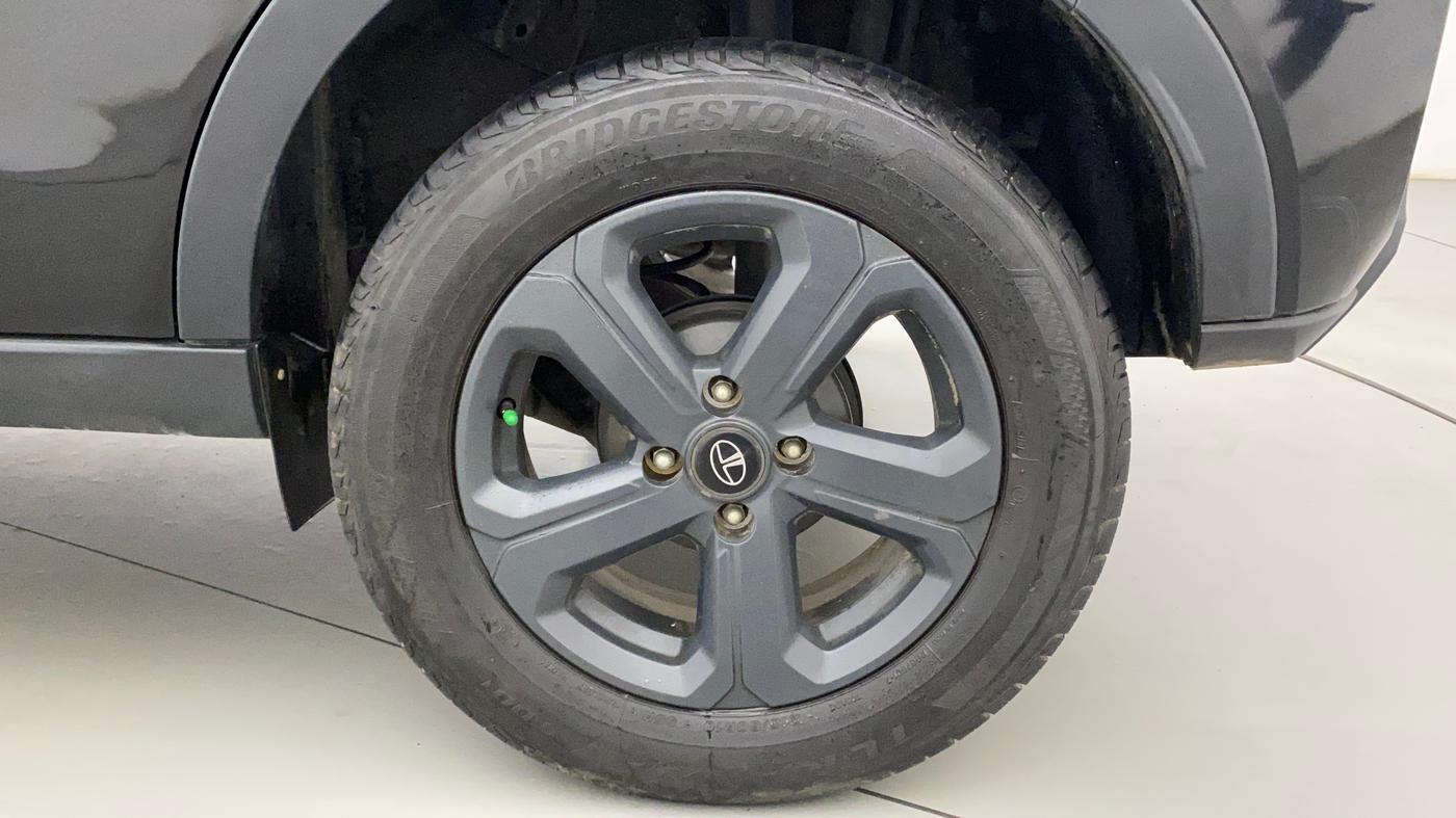 2022 Tata NEXON XZ PLUS (O) PETROL DARK EDITION, Petrol, Manual, 10,483 km, Left Rear Wheel