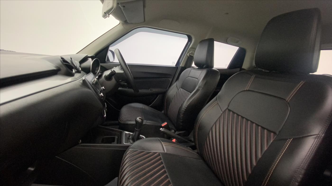 2021 Maruti Swift VXI, Petrol, Manual, 31,959 km, Right Side Front Door Cabin